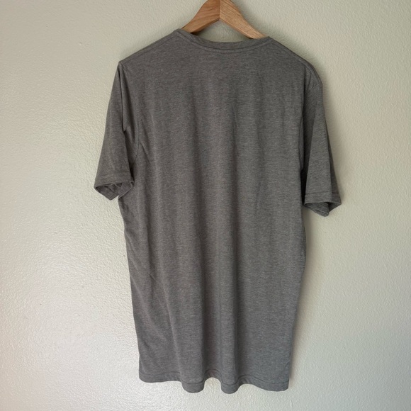 ❇️SOGGY DOLLAR BAR Gray T-Shirt 2 for $22❇️ - Picture 3 of 3
